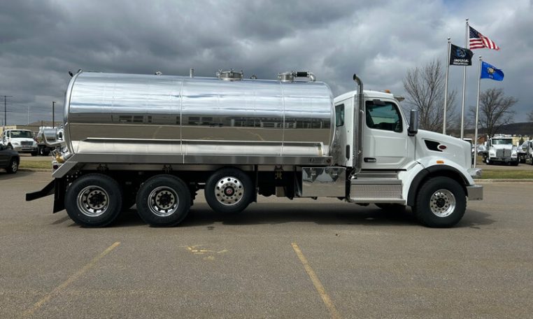 2024 Peterbilt 567 5000-Gallon Aluminum Tank Package for Sale