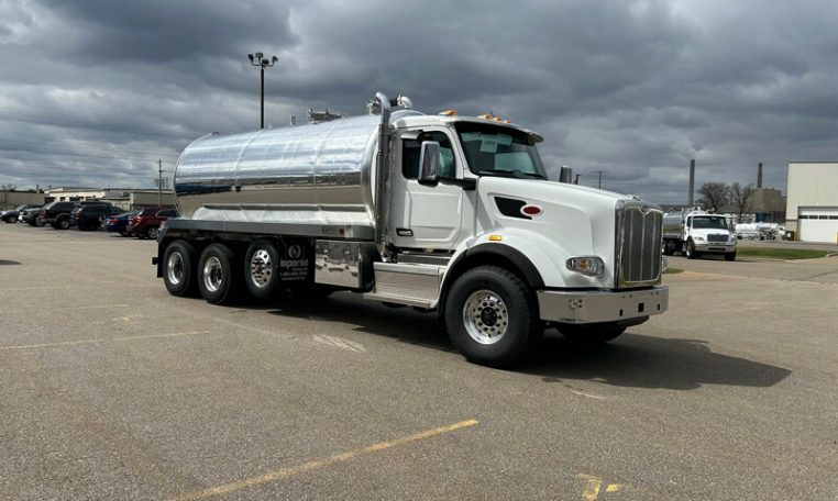 2024 Peterbilt 567 5000-Gallon Aluminum Tank Package for Sale