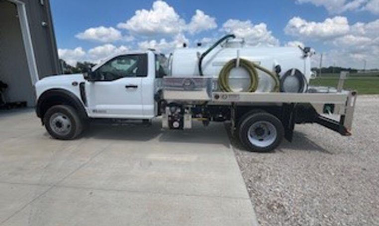 2024 Ford F550 980-Gallon Steel Tank Package for sale