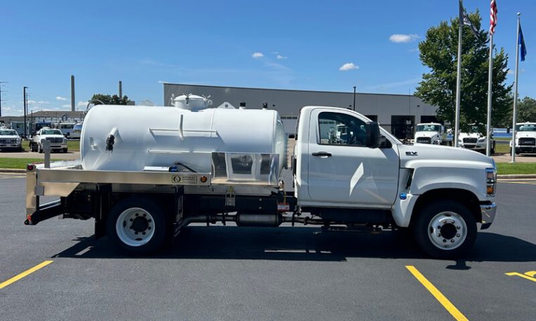 2023 International CV515 980-Gallon Steel Tank Package for sale